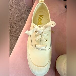 7.5 7 1/2 New Keds Leather Platform Sneakers Ivory $54